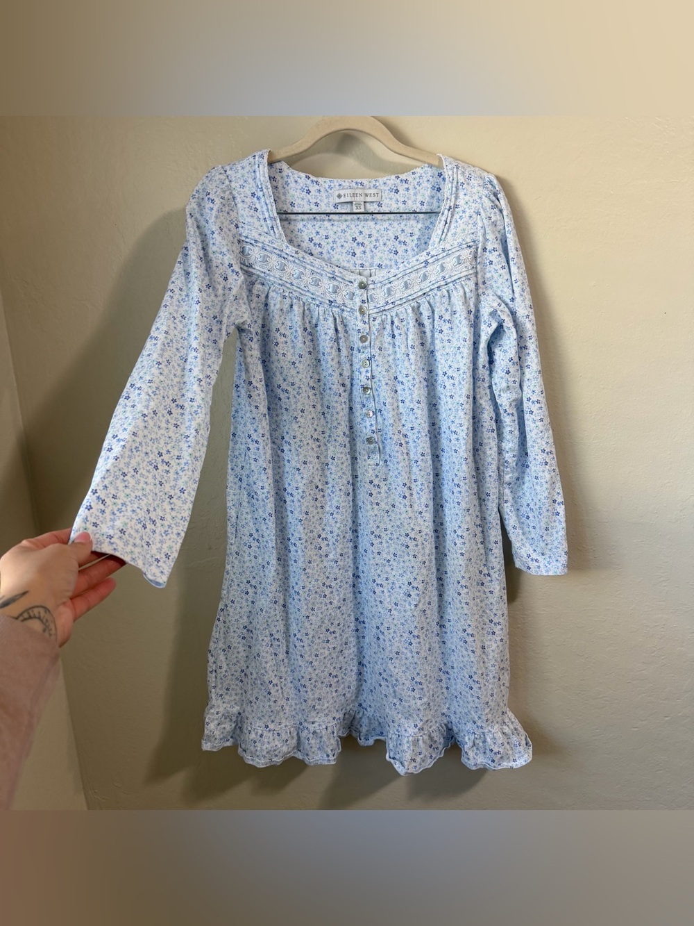 Eileen West Light Blue Floral Cotton Nightgown